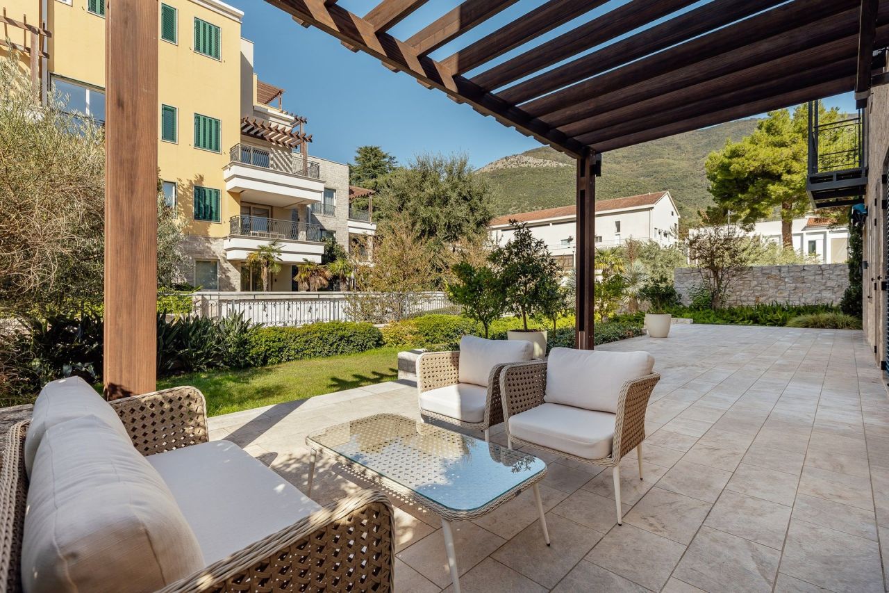 Apartamento en Herceg-Novi, Montenegro, 275 m² - imagen 5