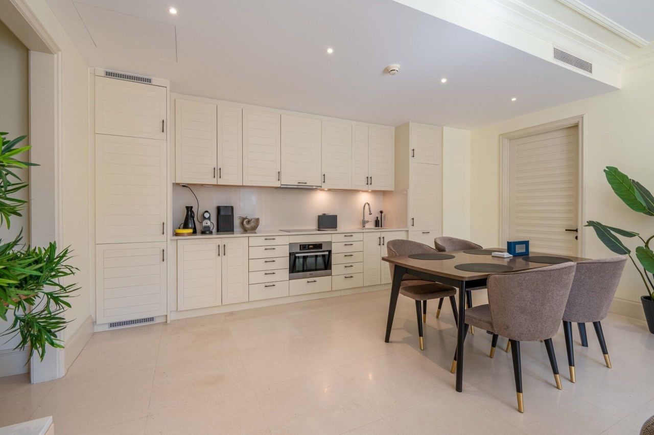 Apartamento en Tivat, Montenegro, 121 m² - imagen 5