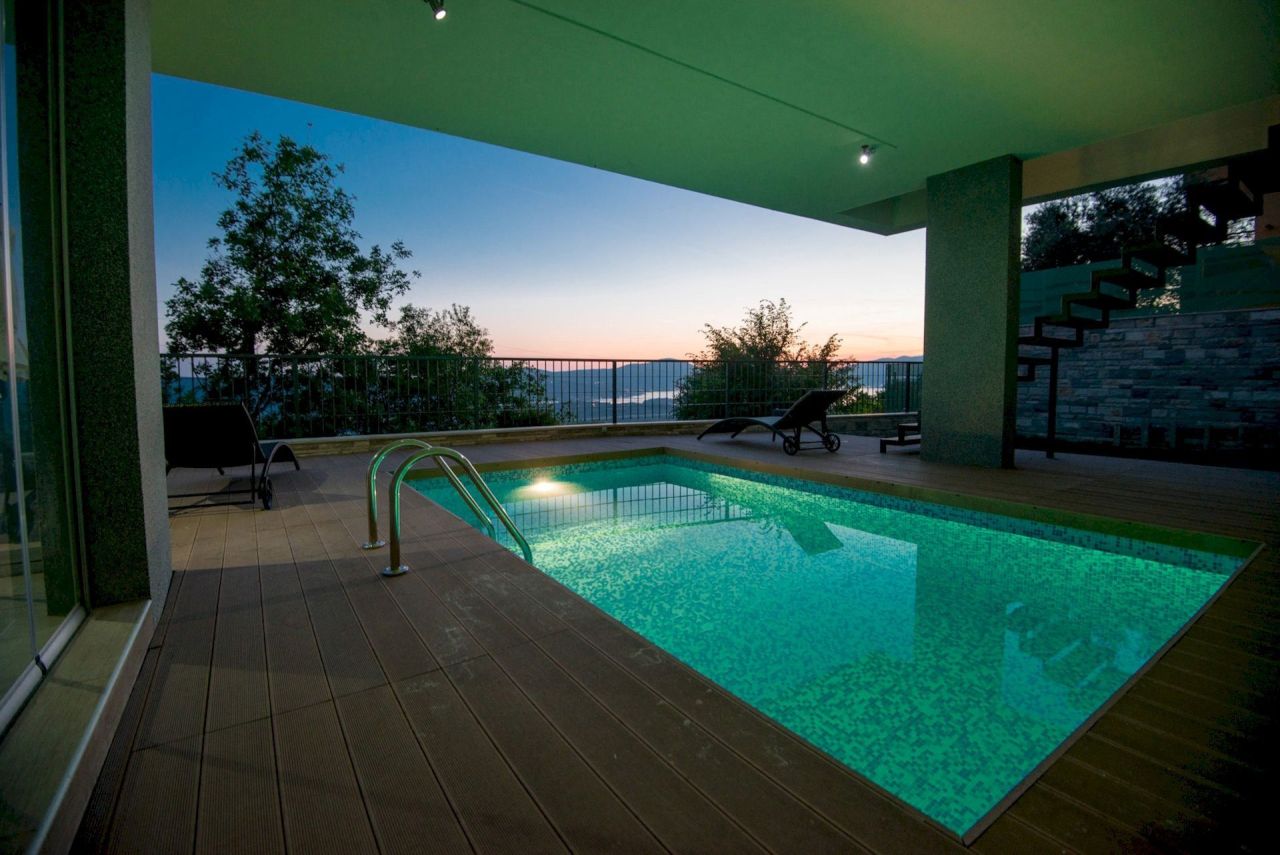 Villa en Kavač, Montenegro, 310 m² - imagen 5