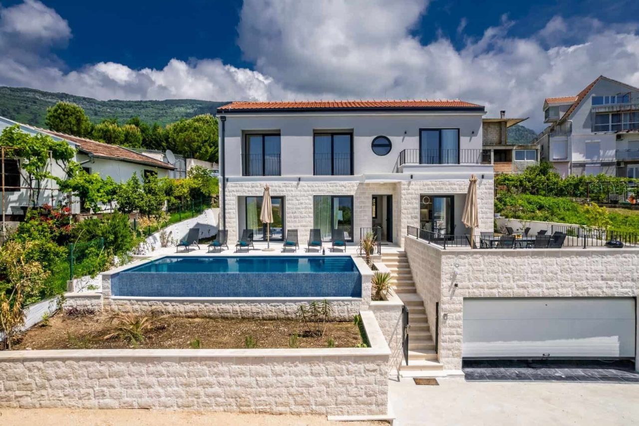 Haus in Tivat, Montenegro, 250 m² - Foto 6
