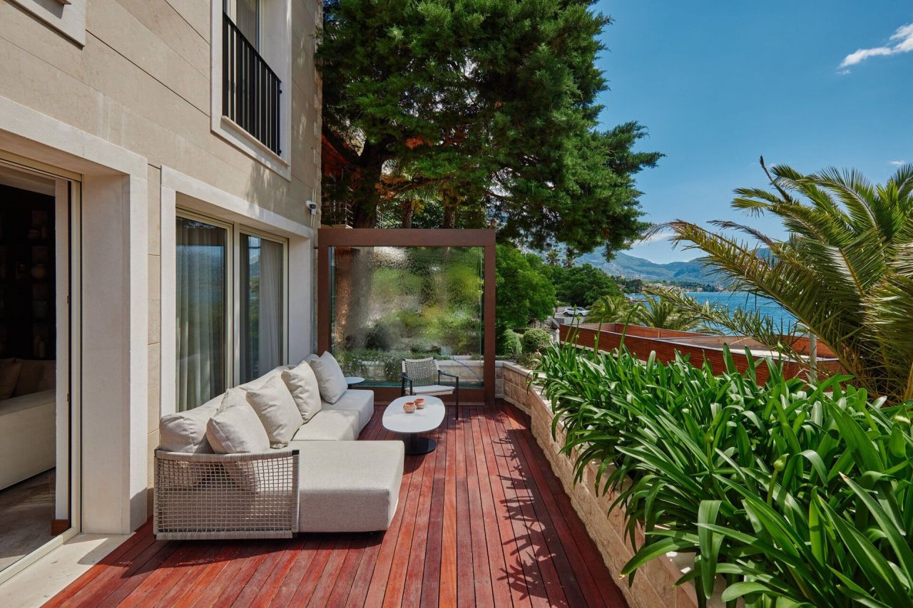 Villa a Dobrota, Montenegro, 420 m² - foto 6