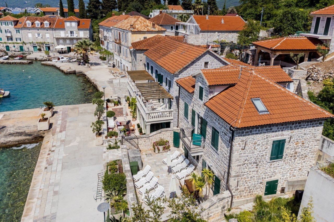 Villa en Rose, Montenegro, 220 m² - imagen 7