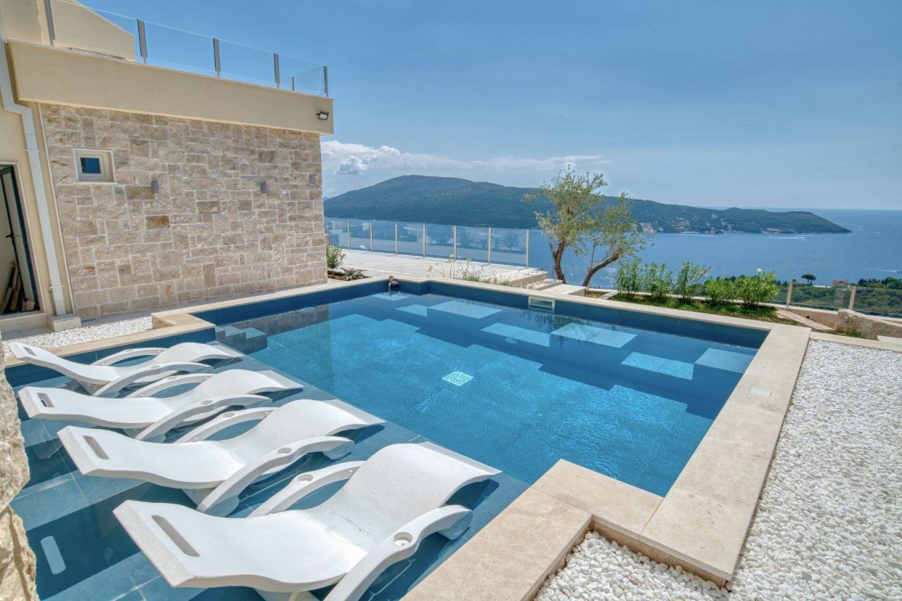 Maison à Herceg-Novi, Monténégro, 230 m² - image 7