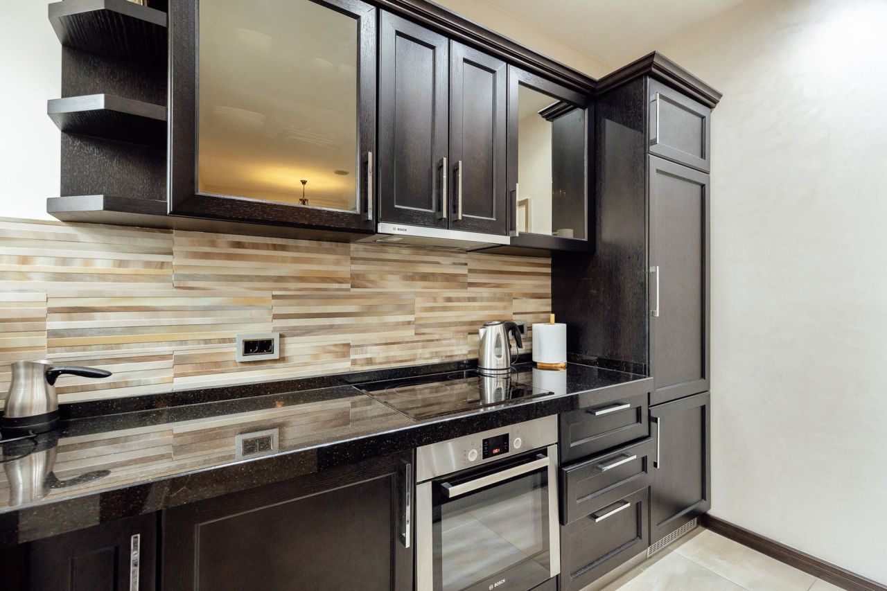 Apartment in Kotor, Montenegro, 117 m² - picture 8