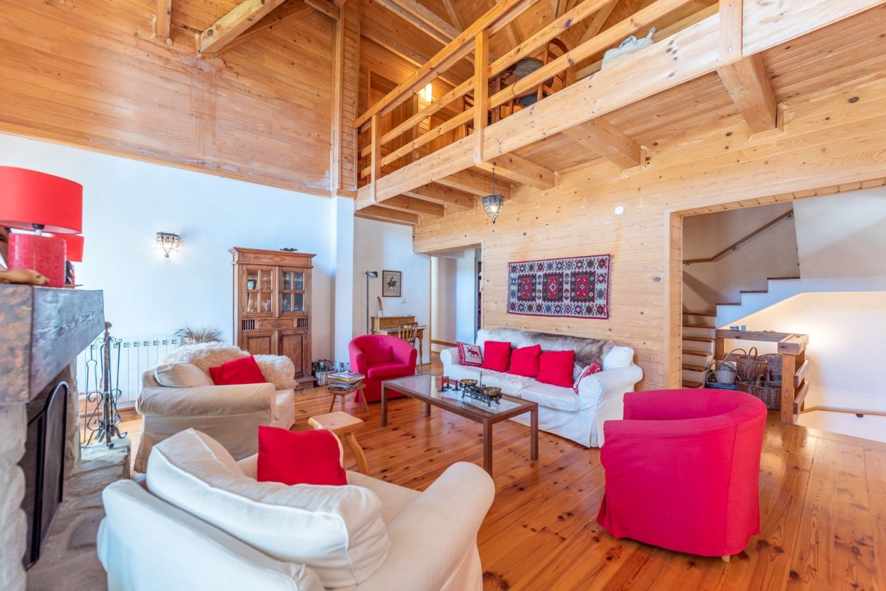 House in Podgorica, Montenegro, 550 m² - picture 8