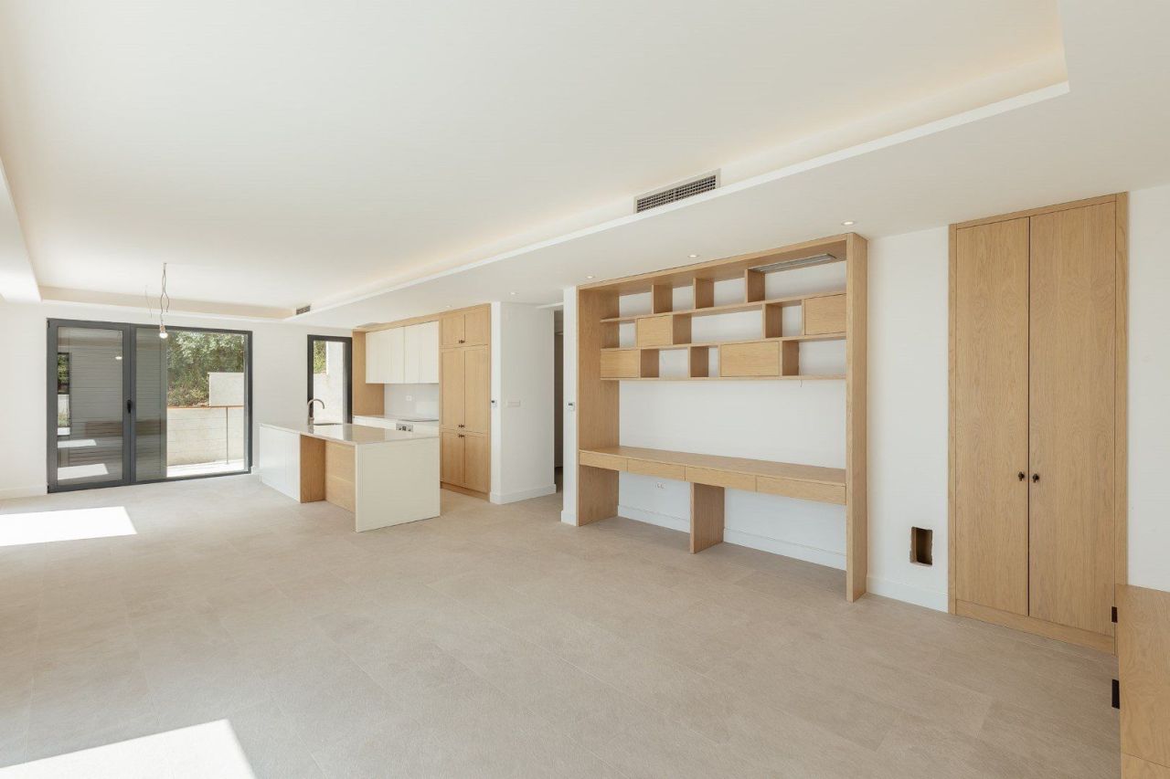 Villa in Blizikuce, Montenegro, 250 m² - Foto 9