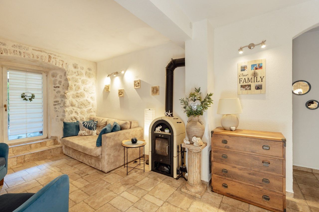 Casa en Risan, Montenegro, 240 m² - imagen 10