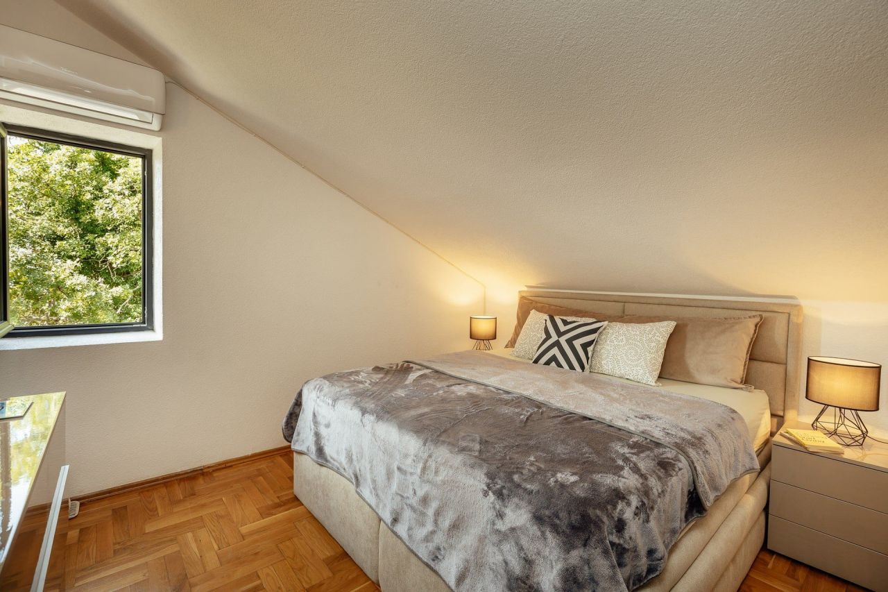 Appartamenti a Dobrota, Montenegro, 82 m² - foto 10