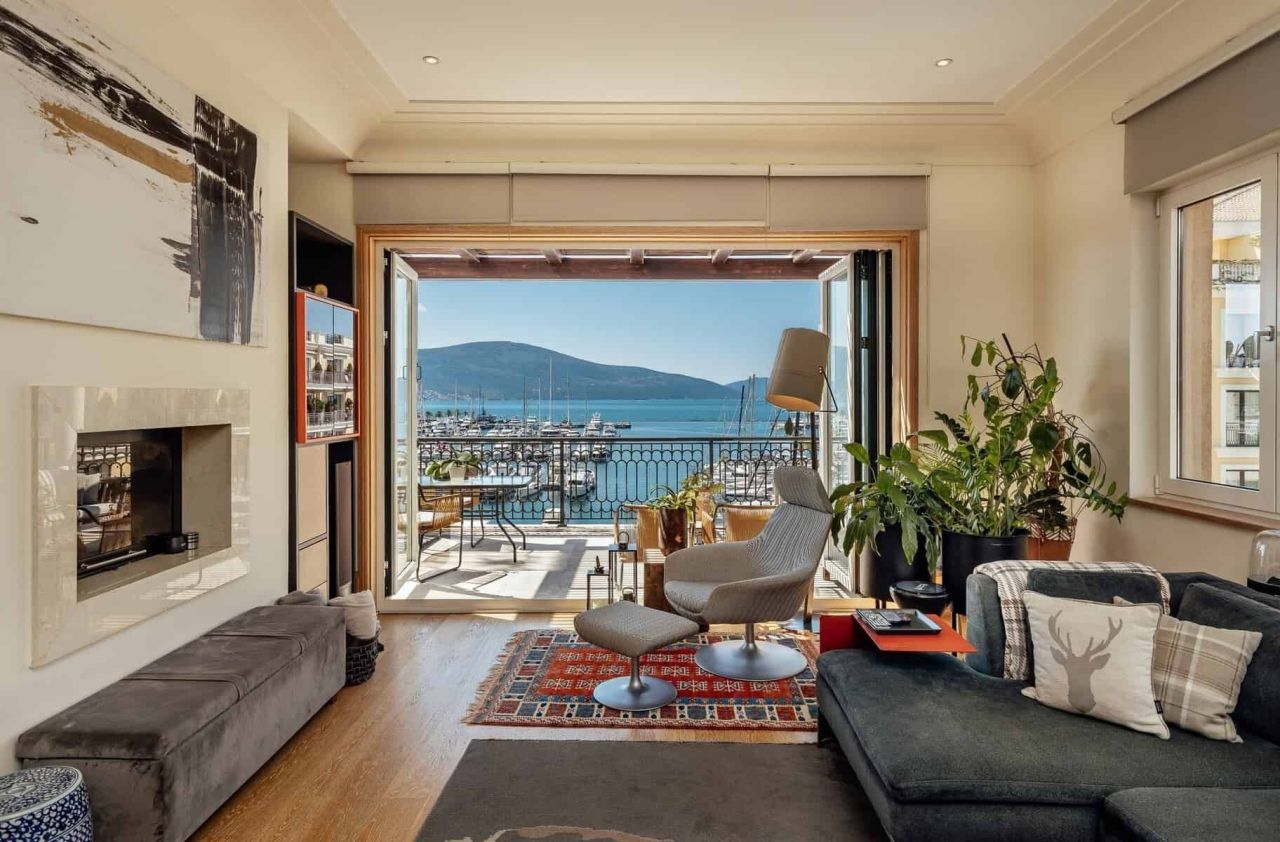 Apartment in Tivat, Montenegro, 357 m² - picture 10