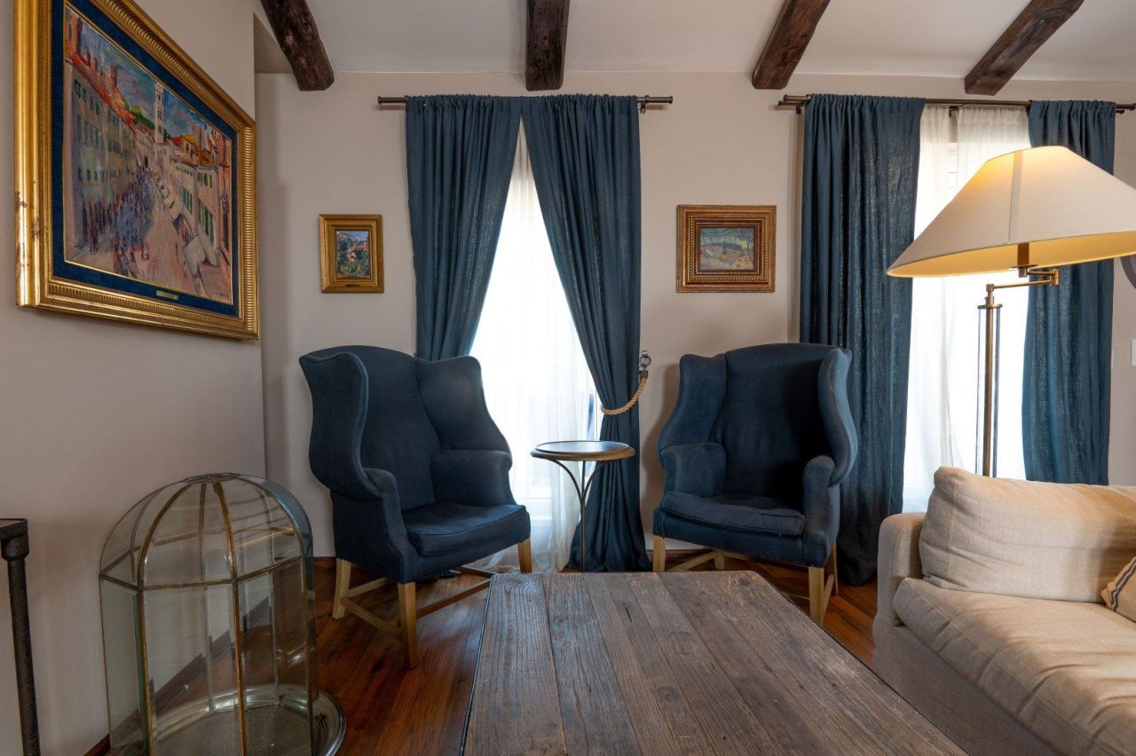 Apartment in Budva, Montenegro, 192 m² - picture 11