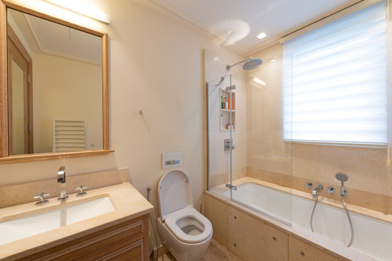 Apartment in Tivat, Montenegro, 77 m² - picture 11