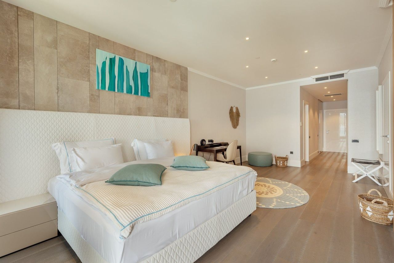 Appartamenti a Tivat, Montenegro, 190 m² - foto 12