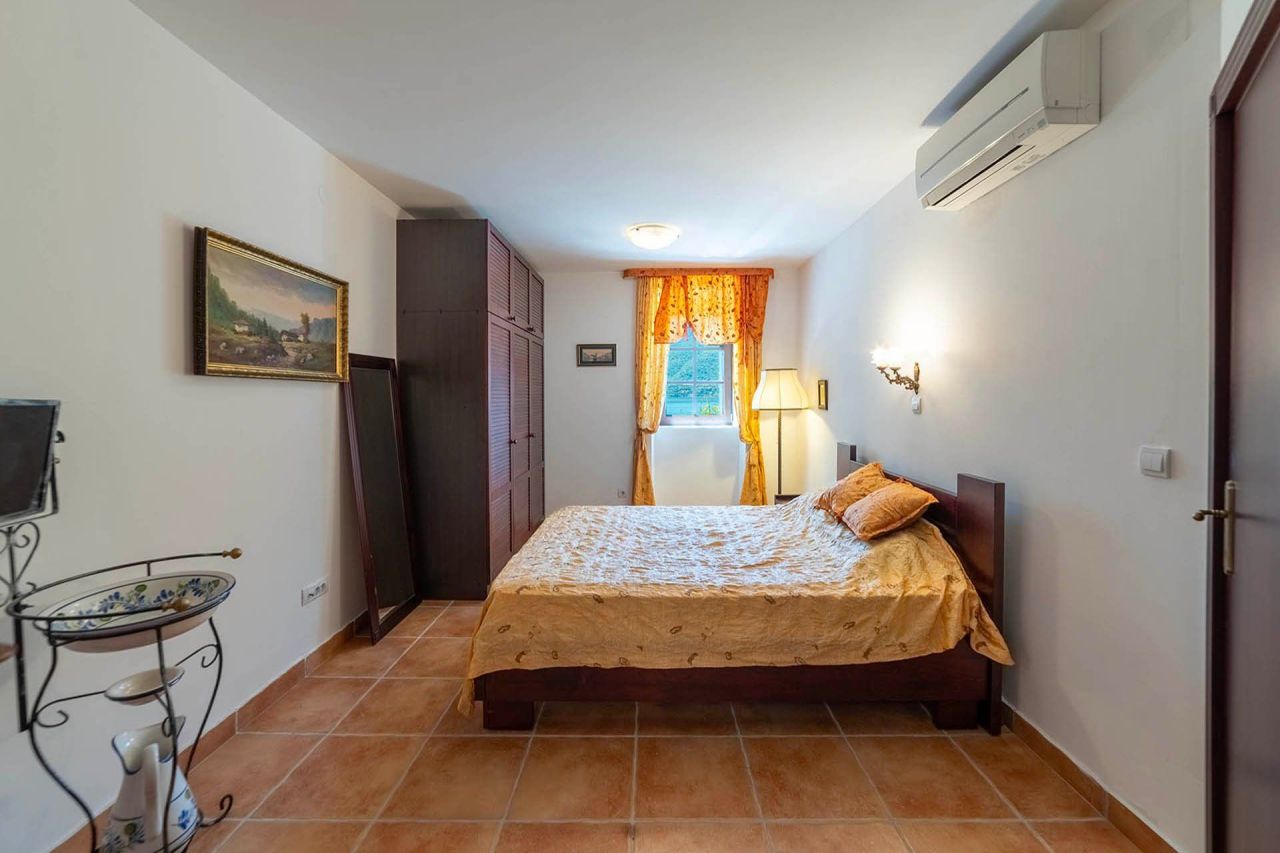 Appartement à Kotor, Monténégro, 112 m² - image 13