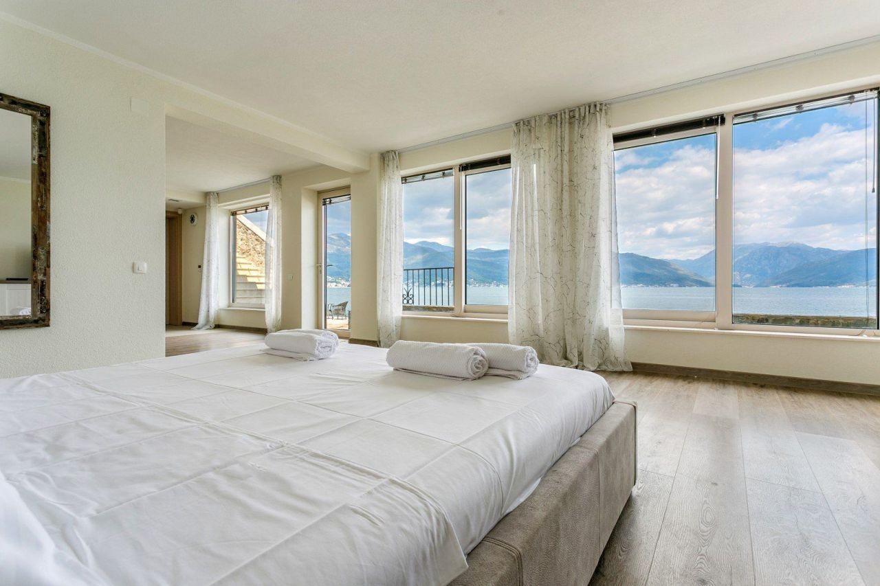 Villa en Krasici, Montenegro, 240 m² - imagen 13