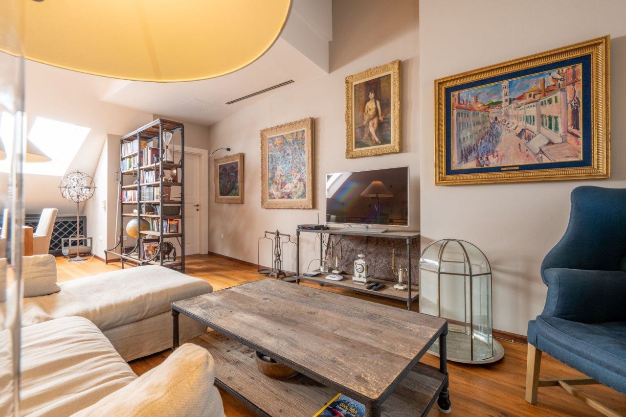 Apartment in Budva, Montenegro, 192 m² - picture 13