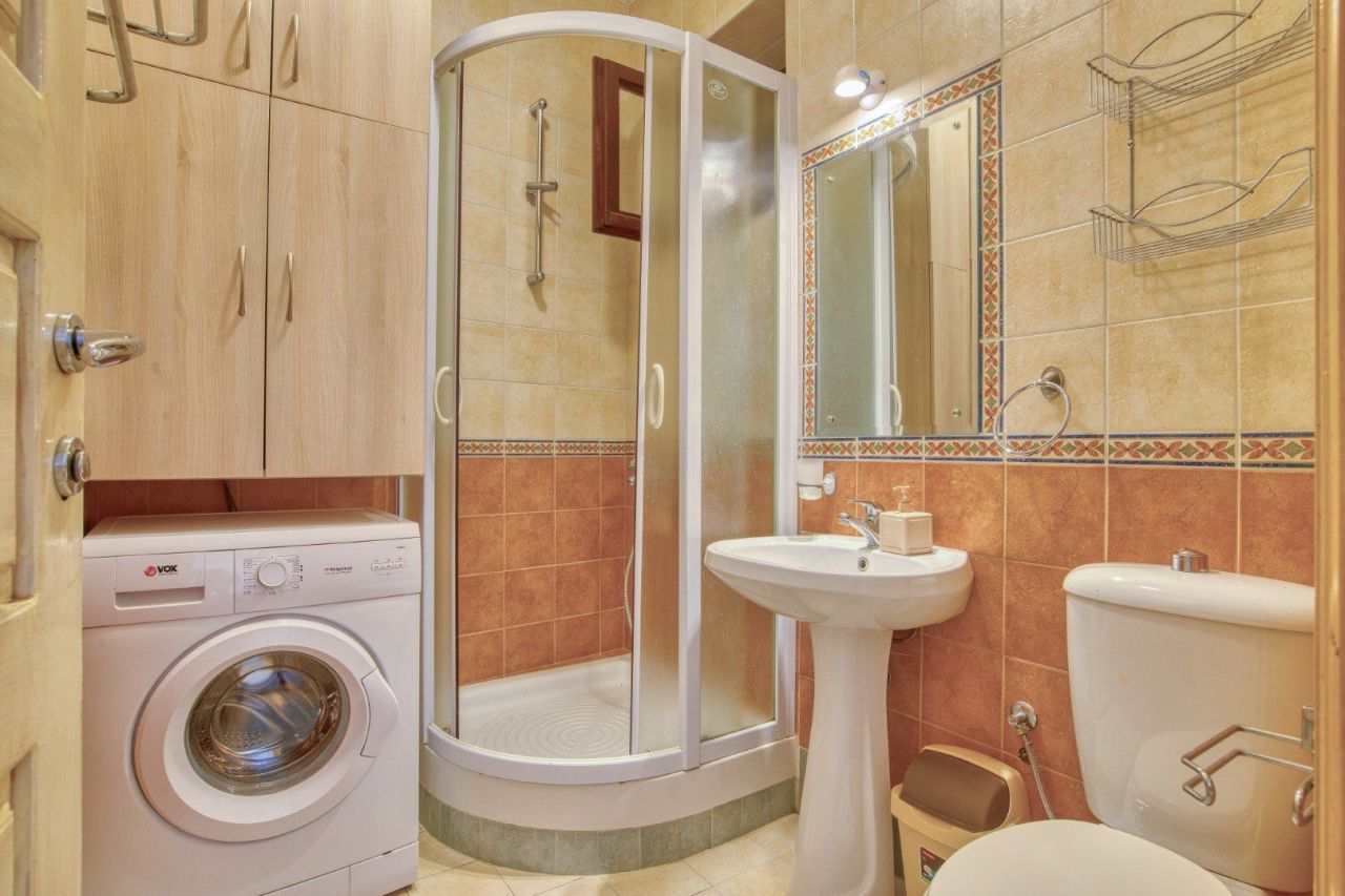 Villa en Rezevici, Montenegro, 311 m² - imagen 13