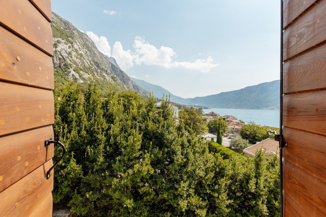 Appartamenti a Dobrota, Montenegro, 82 m² - foto 14