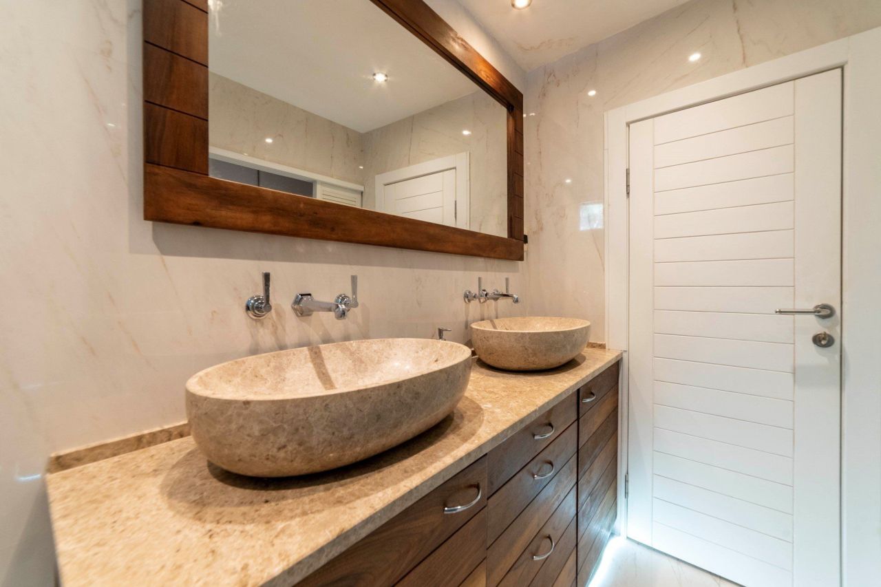 Casa en Perast, Montenegro, 160 m² - imagen 14