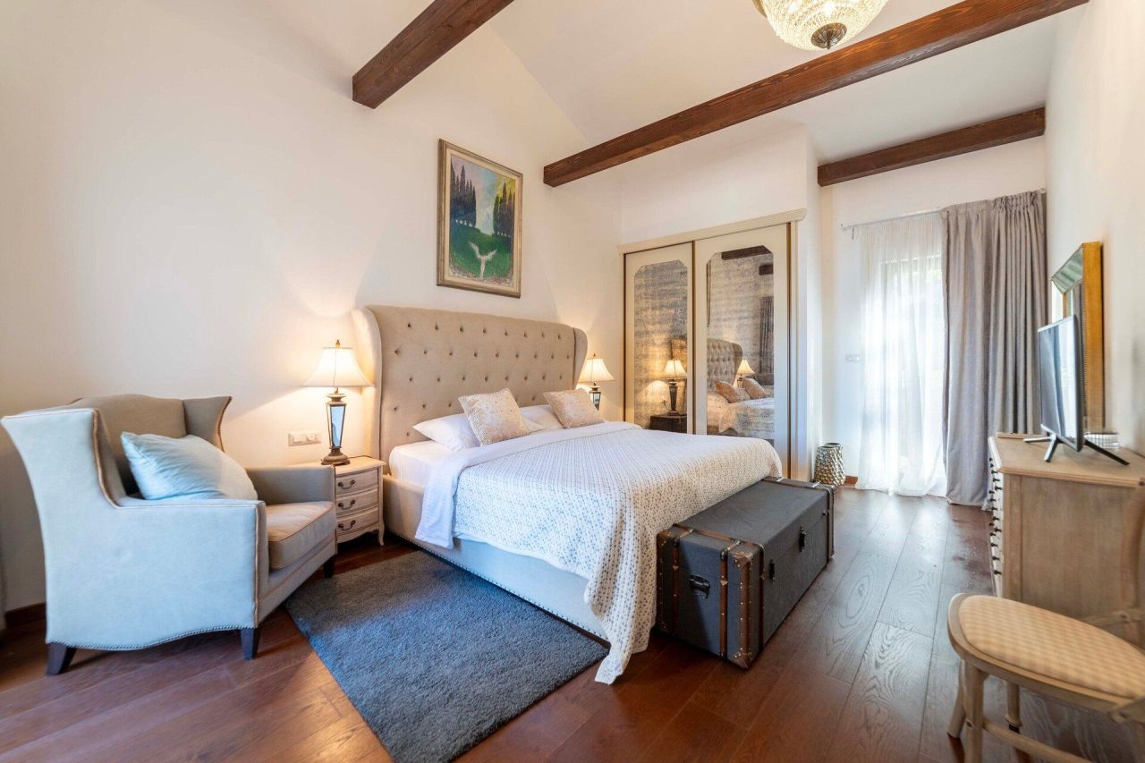 Villa a Dobrota, Montenegro, 193 m² - foto 15