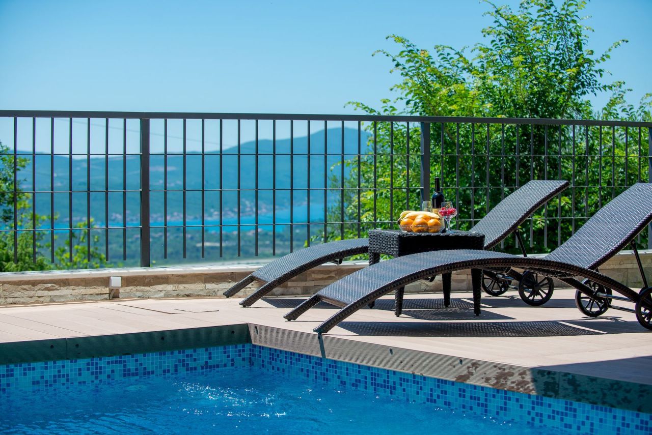 Villa en Kavač, Montenegro, 310 m² - imagen 14