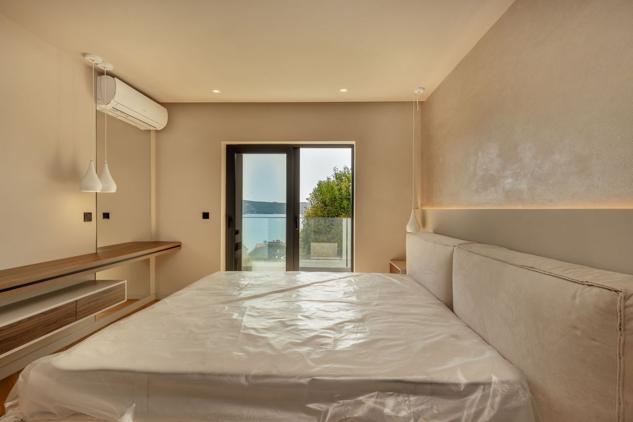 Apartment in Herceg-Novi, Montenegro, 180 m² - picture 15