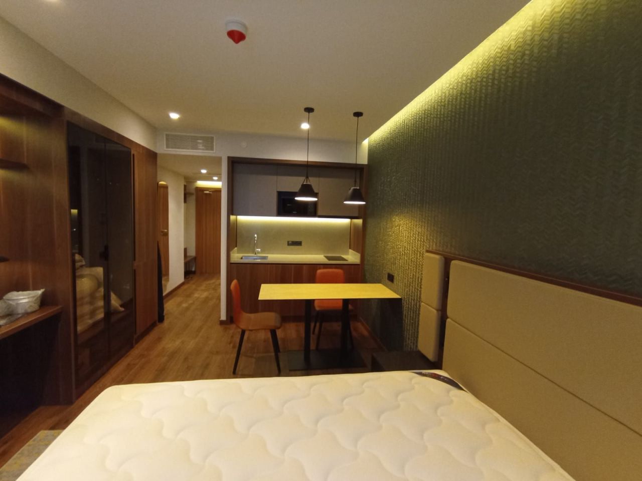 Flat in Batumi, Georgia, 33.9 m² - picture 1