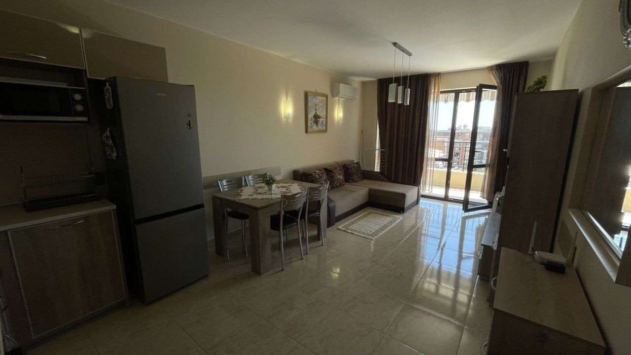 Apartamento en Sveti Vlas, Bulgaria, 68 m² - imagen 2