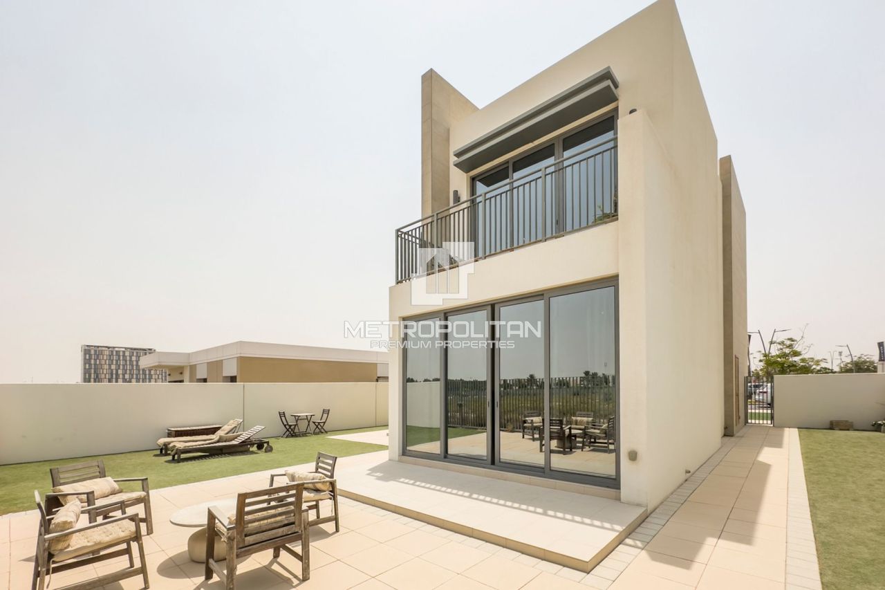 Villa in Dubai, VAE, 396 m² - Foto 1