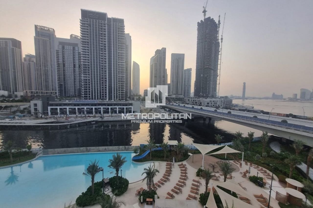 Apartment in Dubai, UAE, 98 m² - picture 1