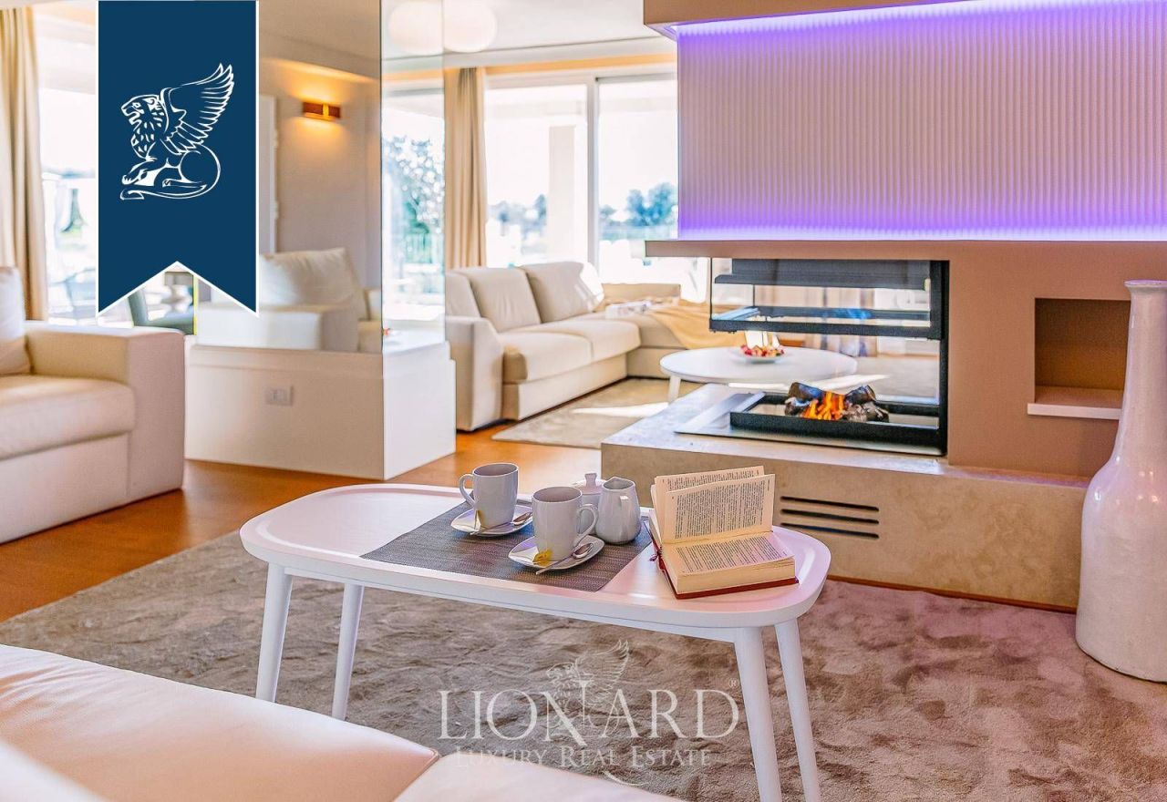 Villa in San Vincenzo, Italien, 837 m² - Foto 7