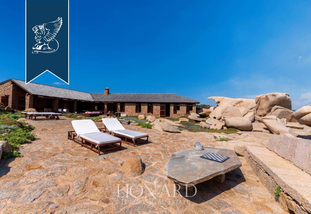 Villa a Sassari, Italia, 250 m² - foto 11