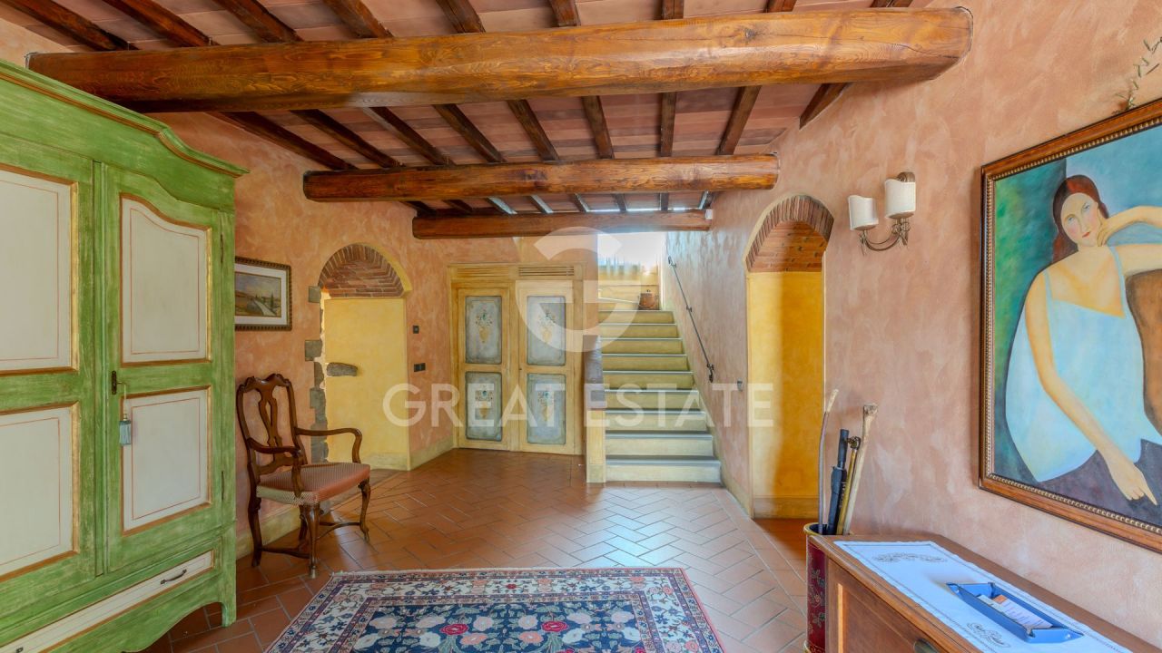 Casa en Reggello, Italia, 393.25 m² - imagen 14