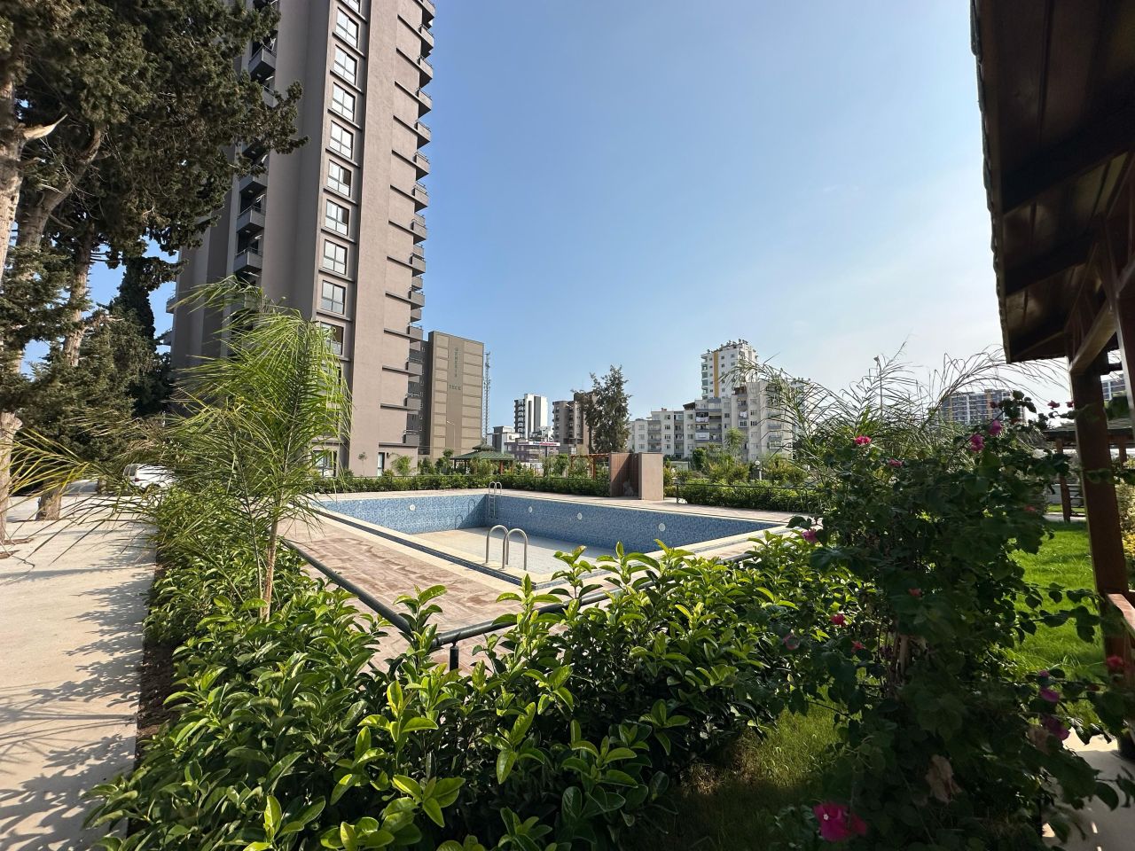 Flat in Mersin, Turkey, 60 m² - picture 1