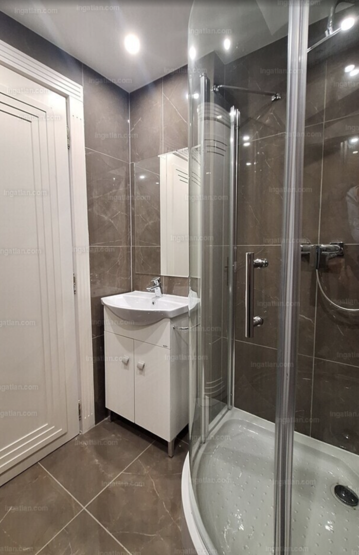 Flat in Budapest, Hungary, 280 m² - picture 9