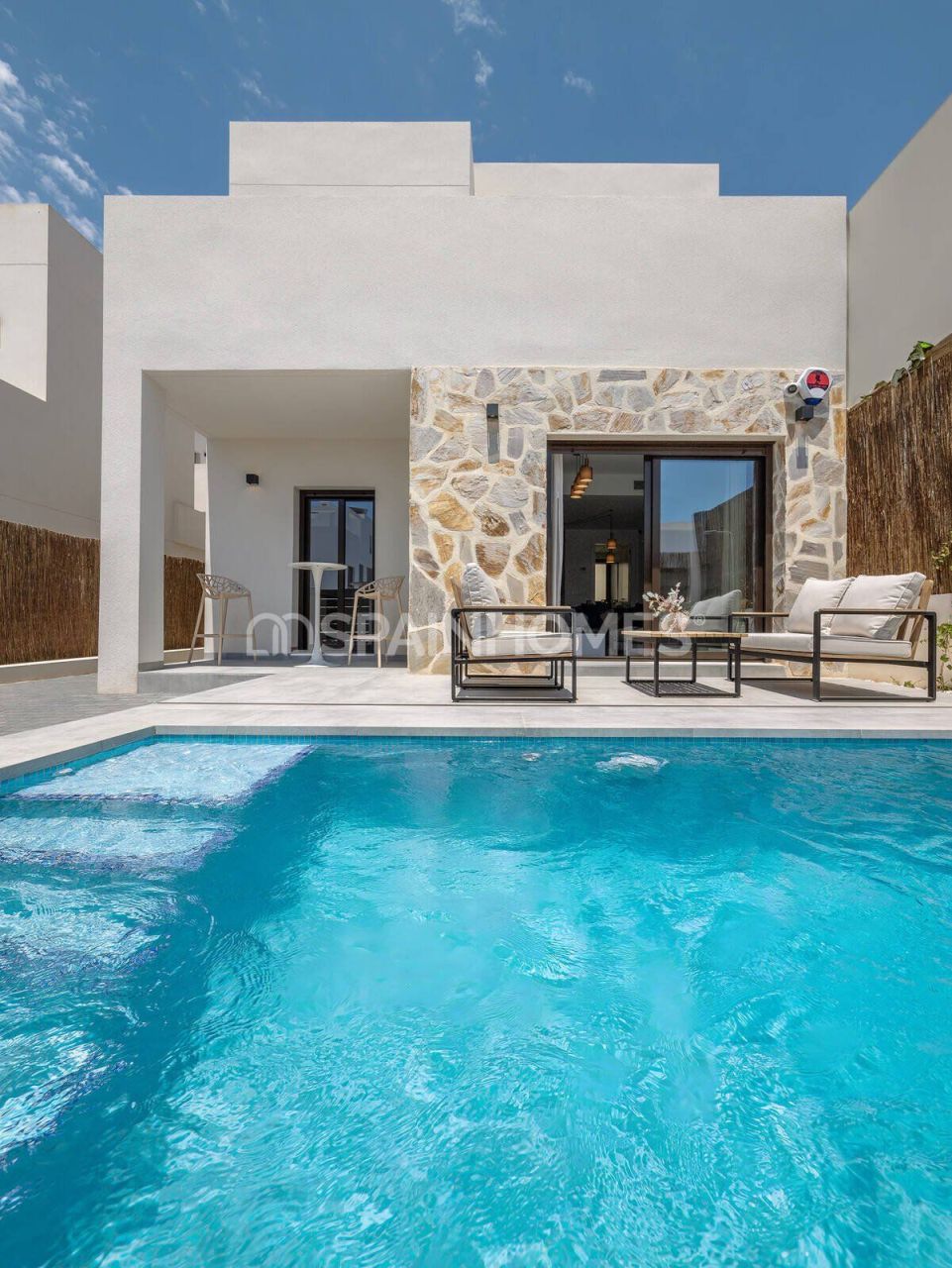 Villa à Orihuela, Espagne, 85 m² - image 1