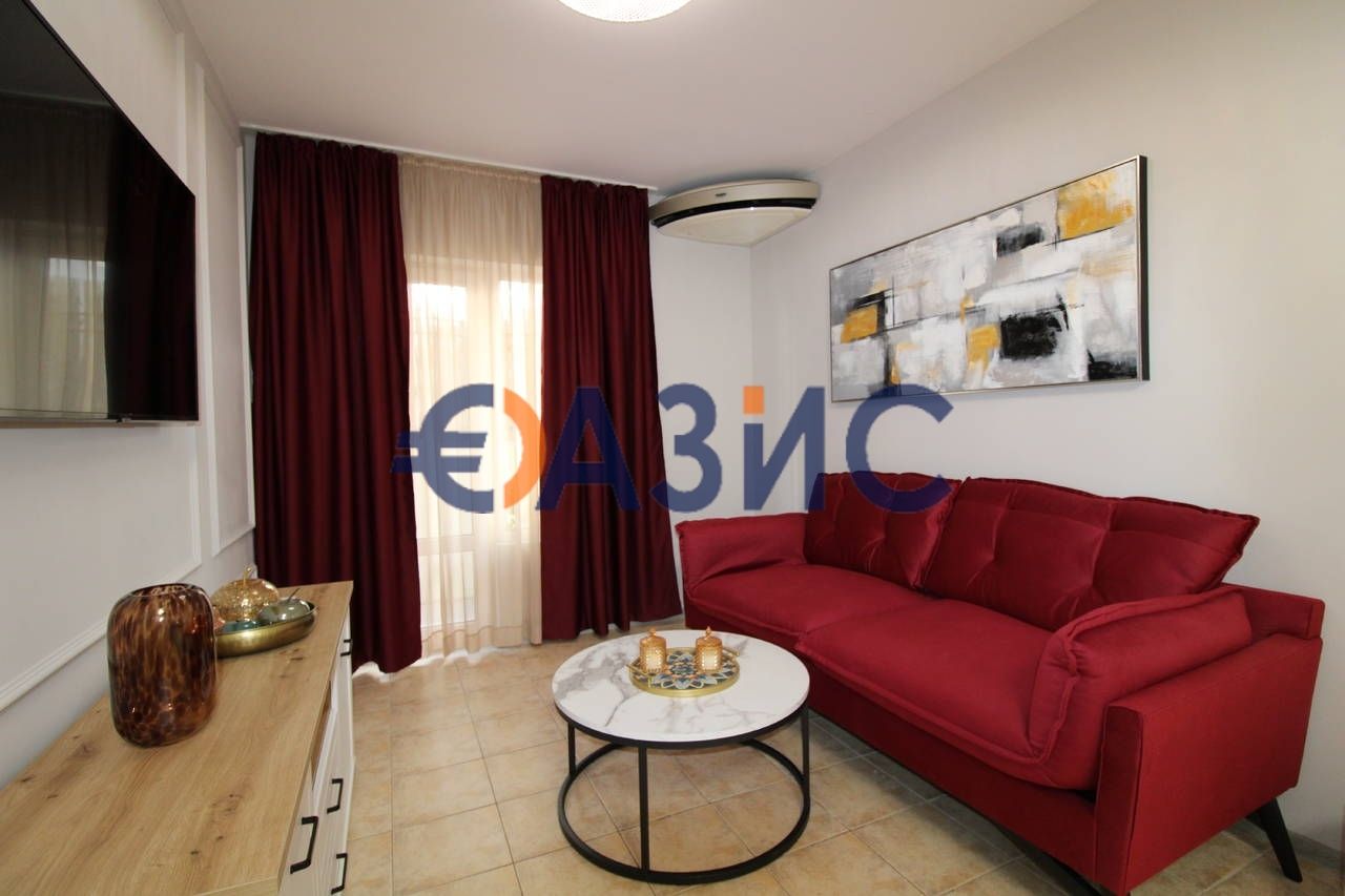 Apartamento en Sveti Vlas, Bulgaria, 66 m² - imagen 1