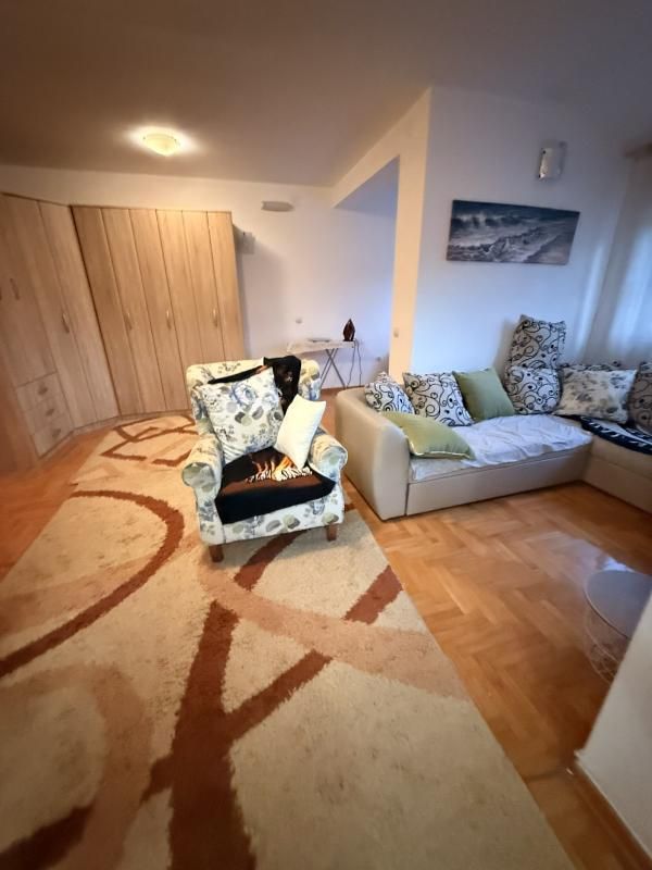 Piso Podmaine, Montenegro, 80 m² - imagen 1