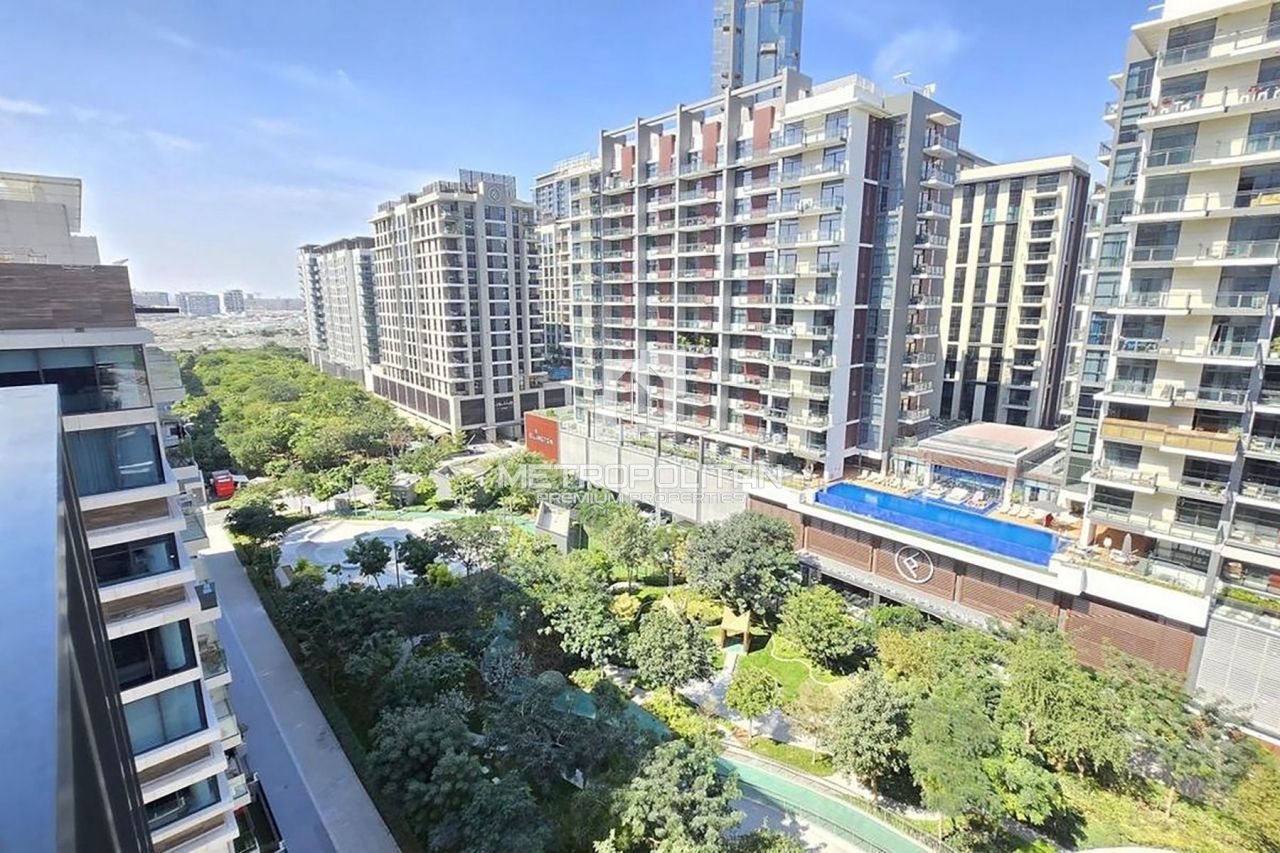 Apartment in Dubai, UAE, 149 m² - picture 1
