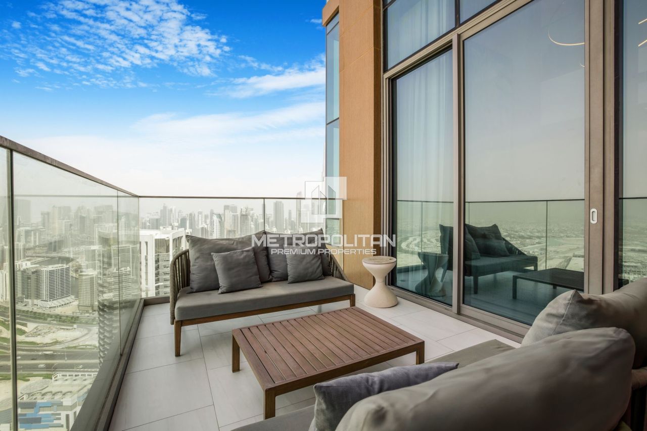 Apartment in Dubai, UAE, 100 m² - picture 1