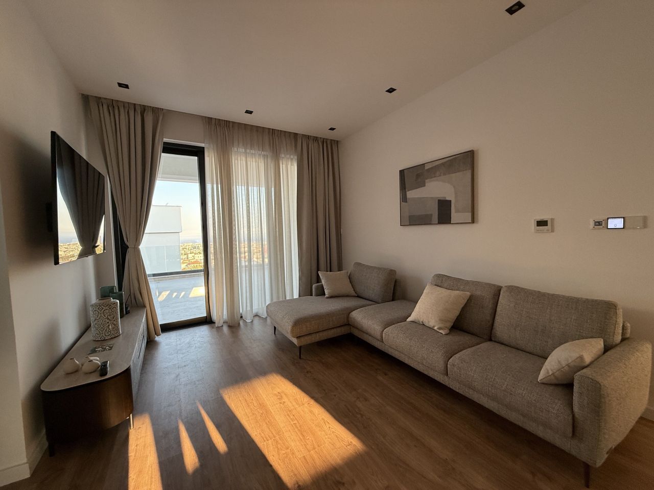 Apartment in Agios Athanasios, Zypern - Foto 1
