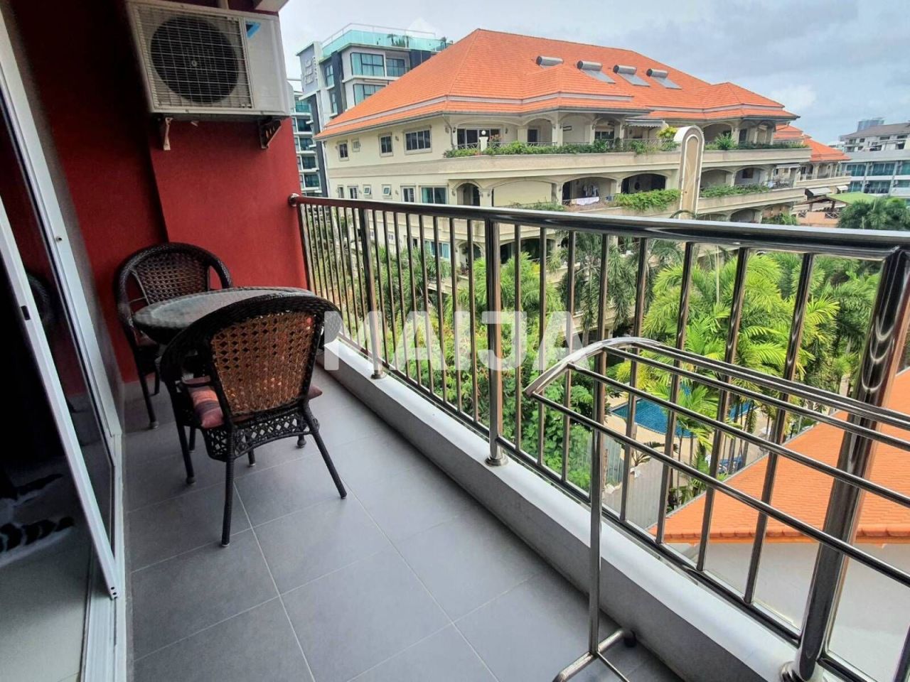 Apartamento en Pattaya, Tailandia, 30.67 m² - imagen 1