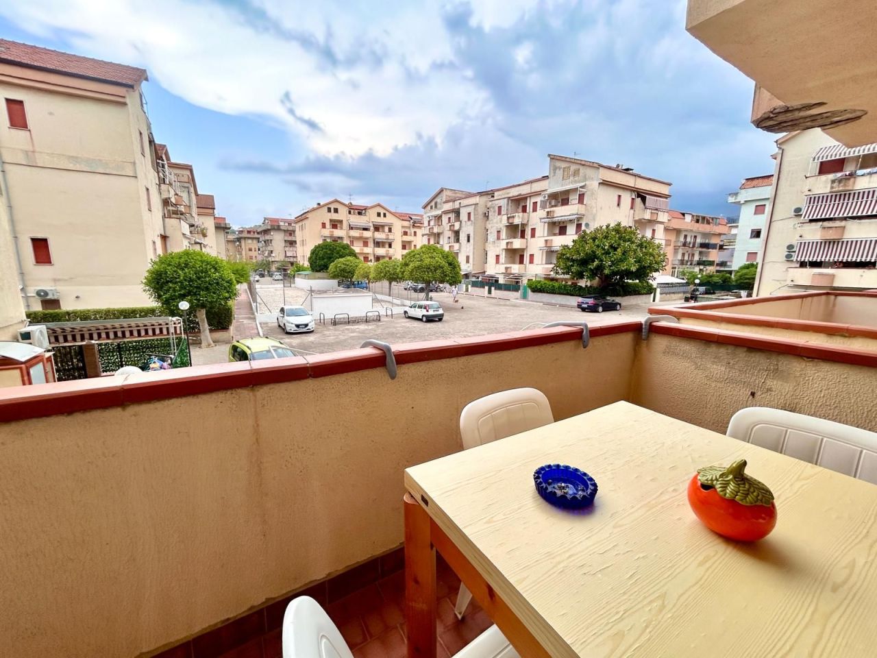 Appartement à Scalea, Italie, 47 m² - image 1