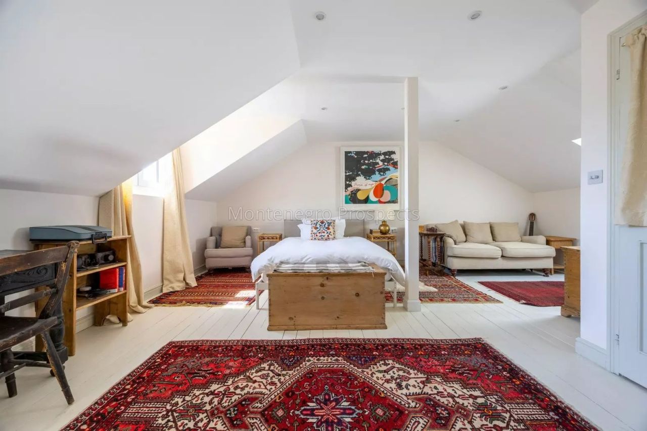 Maison à Kamenari, Monténégro, 92 m² - image 2