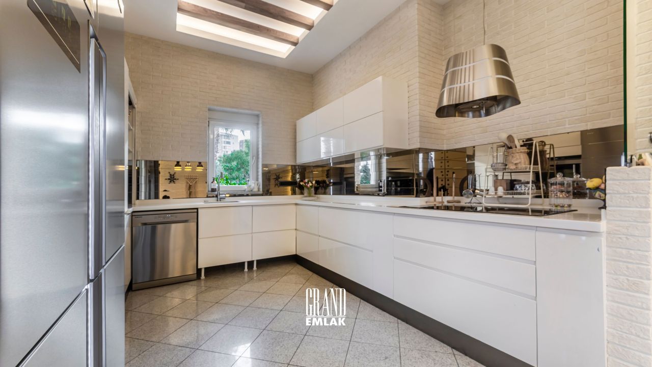 Villa in Antalya, Türkei, 350 m² - Foto 12