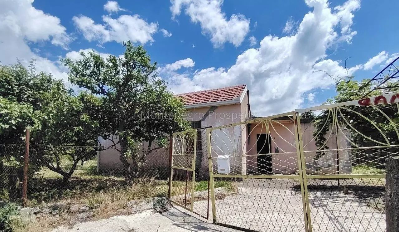Terreno en el Bar, Montenegro, 973 m² - imagen 1