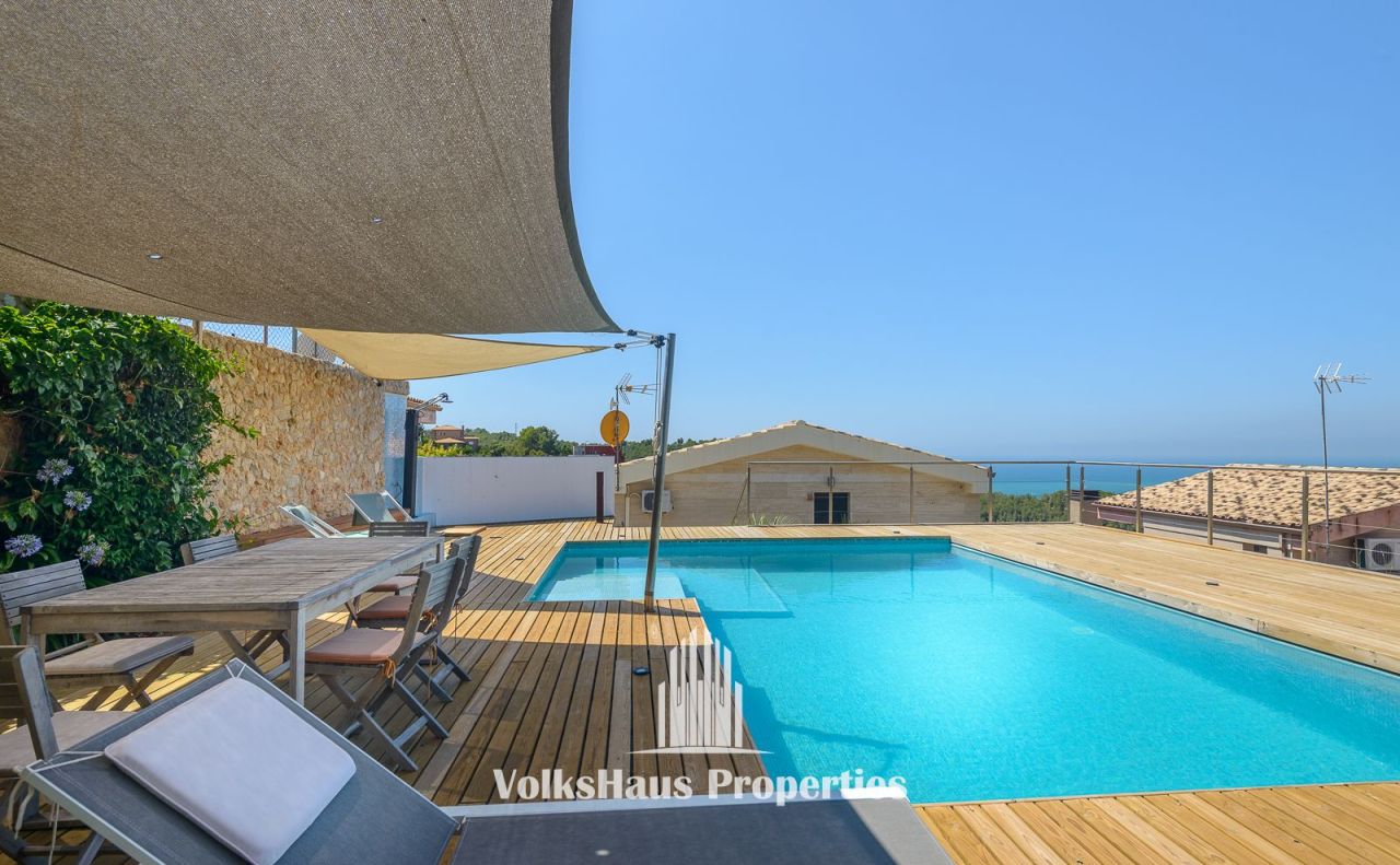 Villa à Sitges, Espagne, 378 m² - image 1
