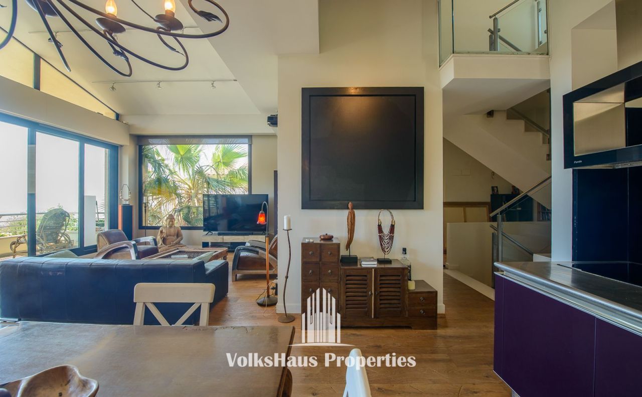 Villa à Sitges, Espagne, 378 m² - image 9