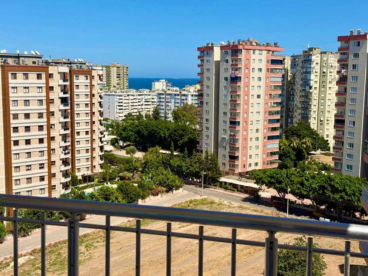 Piso en Mersin, Turquia, 170 m² - imagen 1