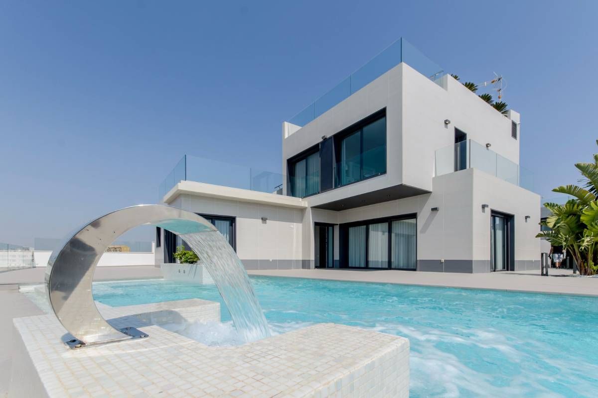 Villa in Dehesa de Campoamor, Spanien, 239 m² - Foto 1
