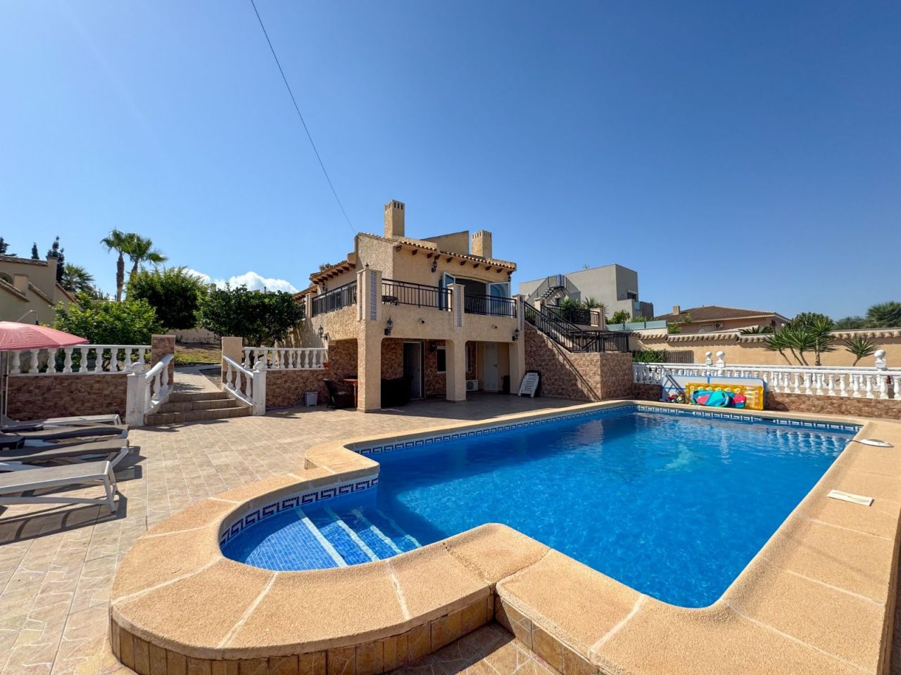 Chalet in Cabo Roig, Spain, 240 m² - picture 1